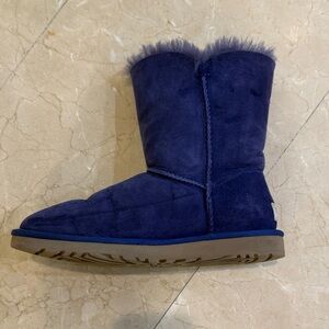 UGG Women's Navy Suede Winter Boots